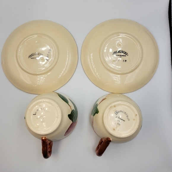 Vintage Franciscan Apple Set of 2 Cups & 2 Saucers - Picture 3 of 6